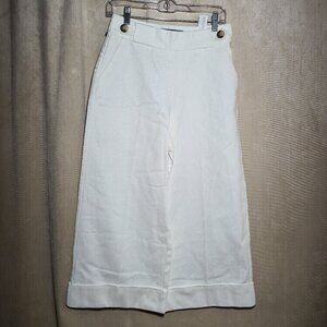 Women's skirt Color white Size 28x23 Zara 1680
